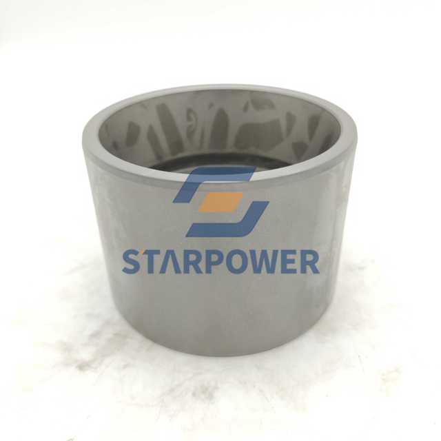 707-76-11030 KOMATSU 翻斗油缸底部套