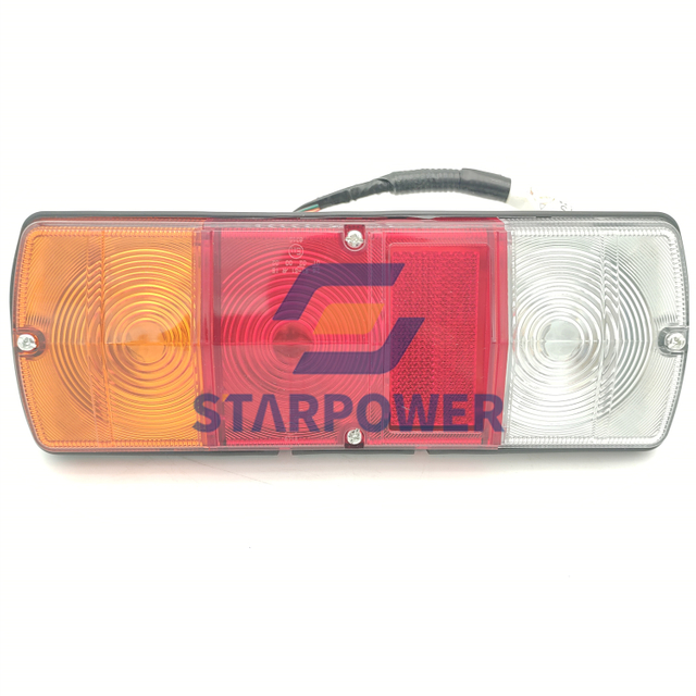 423-06-43480 KOMATSU 后三色尾灯（左灯）