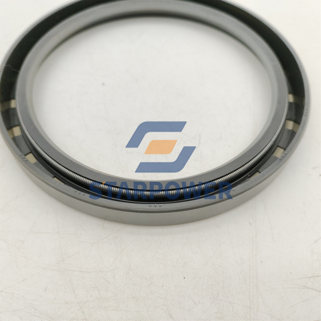 421-20-15620 油封 小松原厂配件