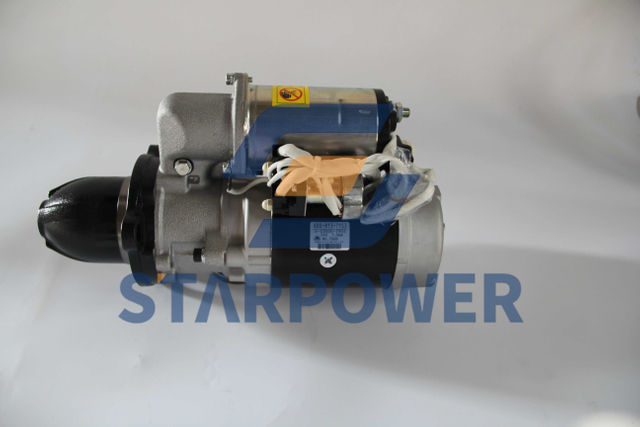 600-813-7153 KOMATSU 启动马达(7.5KW)