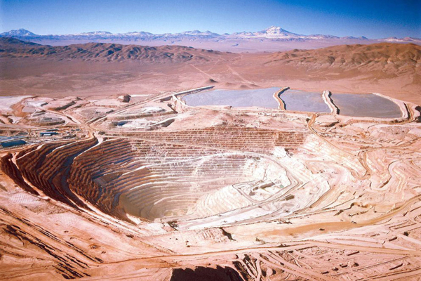 秘鲁社区表示将封锁MMG的Las Bambas矿使用的主要采矿道路