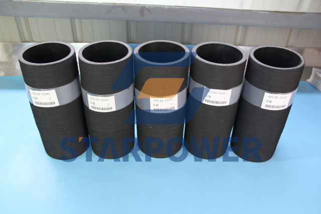 425-62-33241 KOMATSU 软管