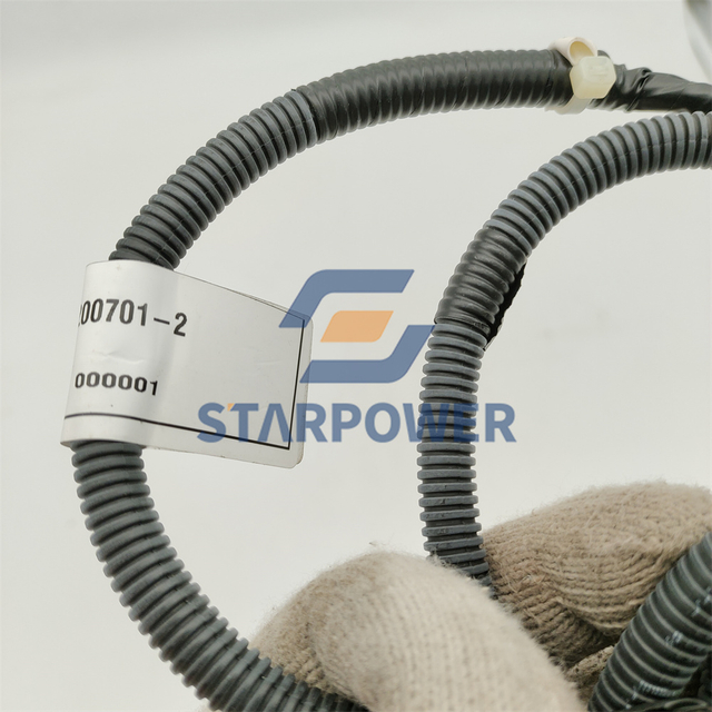 423-06-42240 后罩盖线束 小松原厂配件