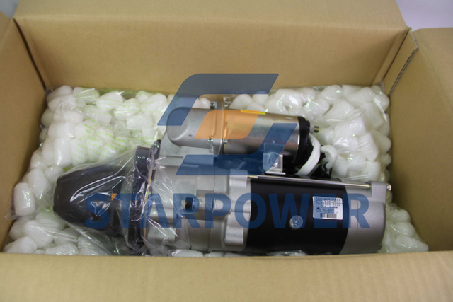 600-813-6633 KOMATSU 启动马达(7.5KW)