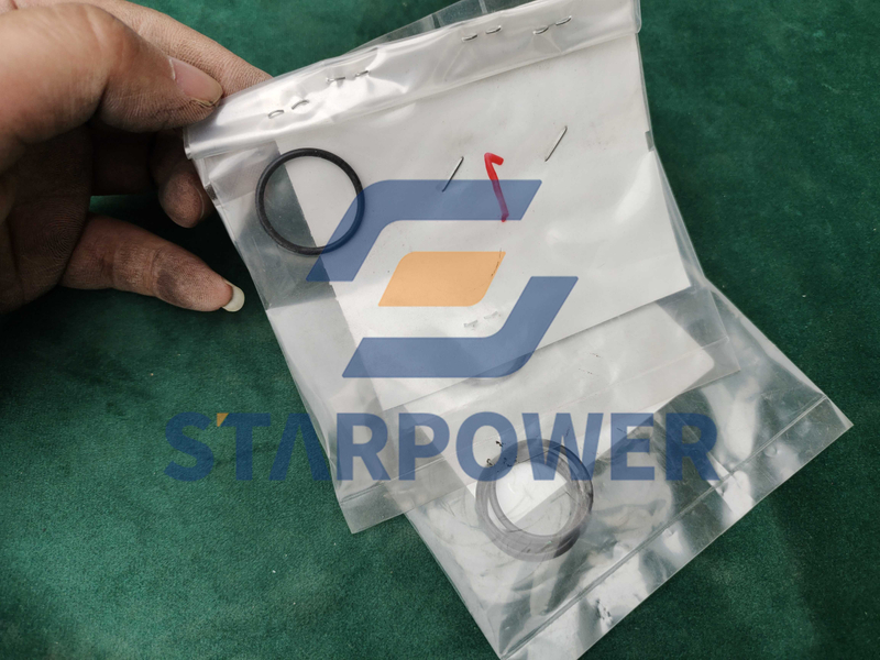 568-15-17260 KOMATSU O-RING